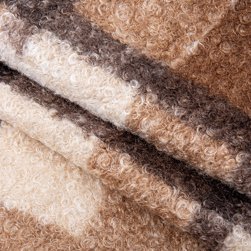 HOY färgade ihåliga krimpade garnserier